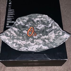ORIOLES BUCKET HAT
